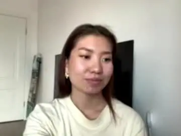 Brittmcnairy  live sex cam