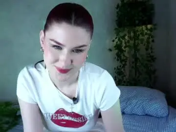 Delindaschilling  live sex cam