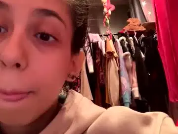 Dirtydiana28  live sex cam