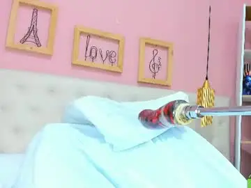 Emi_sary  live sex cam