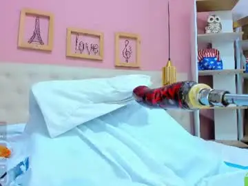 Emi_sary  live sex cam