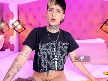 Ethan_lennox_  live sex cam