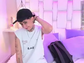 Ethan_lennox_  live sex cam