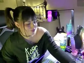 Lavenderrzz19  live sex cam