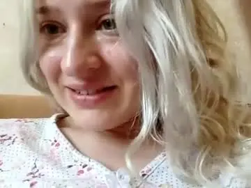 Mila_420  live sex cam