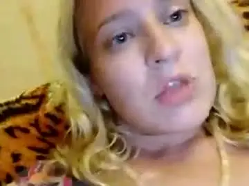 Mila_420  live sex cam