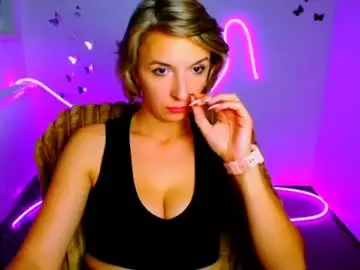 Mishelle_blondie  live sex cam