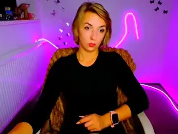 Mishelle_blondie  live sex cam
