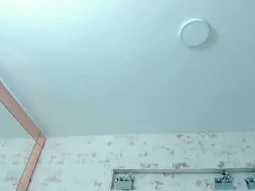 Pamela_west  live sex cam