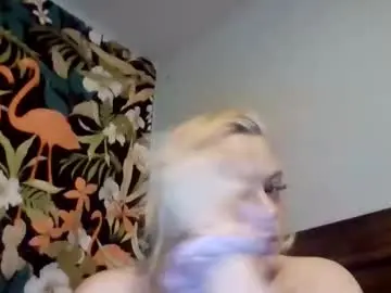 Scarlettblondie  live sex cam