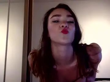 Slavicsiren  live sex cam