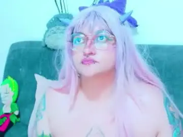 Xxgreengoodxx  live sex cam