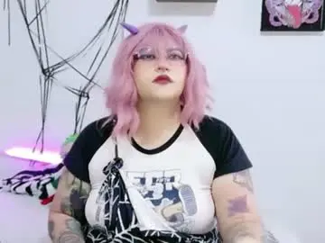 Xxgreengoodxx  live sex cam