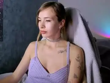 Ariamill  live sex cam