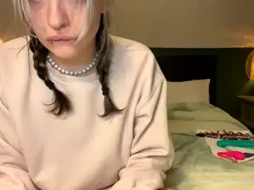 Bibaby_ellie_  live sex cam