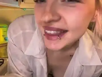 Bibaby_ellie_  live sex cam