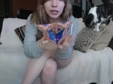 Fawnwilde  live sex cam