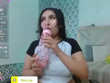 Fiory_tay  live sex cam