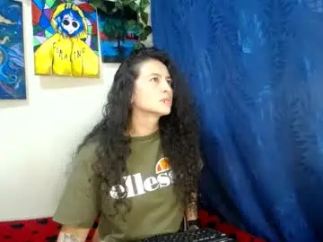 Leyla_horny_bg  live sex cam
