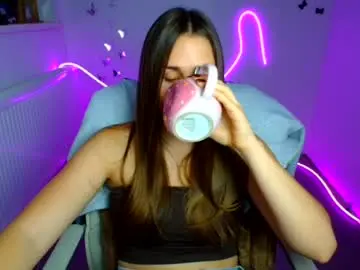 Lora_kisses  live sex cam