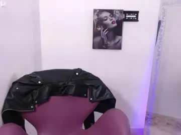 Meganlk  live sex cam