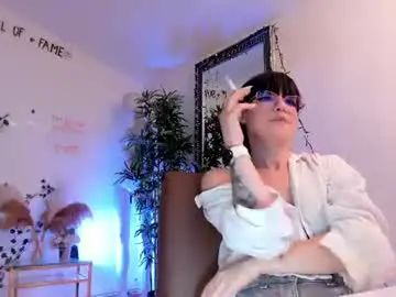 Mira0_0  live sex cam