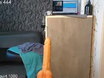Simplegirl1996  live sex cam