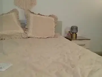 Sleepyrue  live sex cam