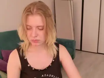 Viki_charm  live sex cam