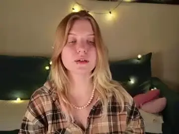 Viki_charm  live sex cam
