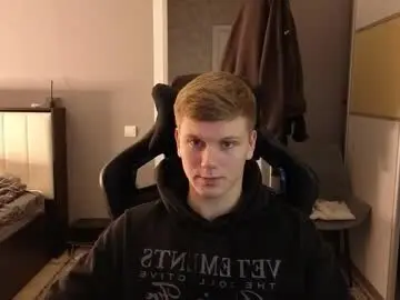 Vlonealonee  live sex cam