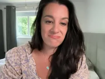 Yourcassiexo  live sex cam