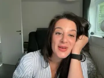 Yourcassiexo  live sex cam