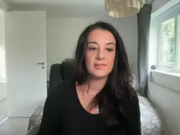 Yourcassiexo  live sex cam