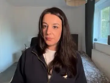 Yourcassiexo  live sex cam