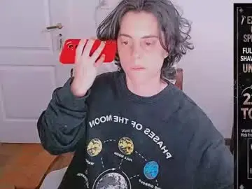 Yuyito15  live sex cam