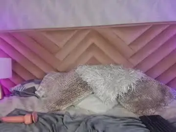 Alices_kingsley  live sex cam