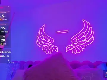 Alices_kingsley  live sex cam