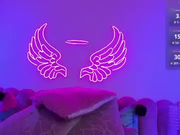 Alices_kingsley  live sex cam