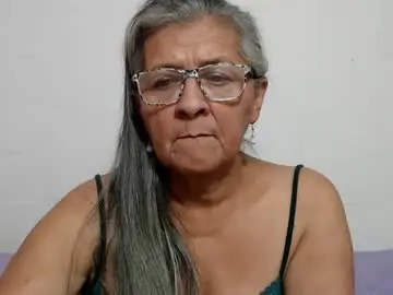 Candy_mature_  live sex cam