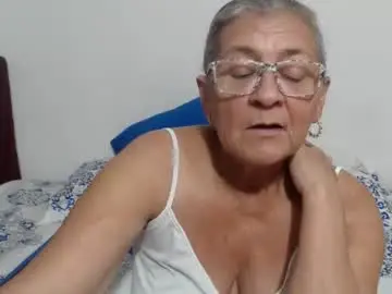 Candy_mature_  live sex cam