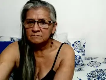 Candy_mature_  live sex cam