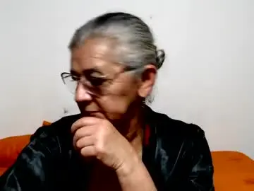 Candy_mature_  live sex cam