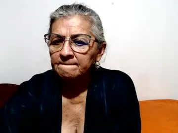 Candy_mature_  live sex cam