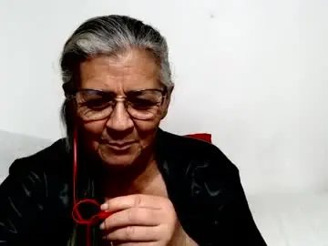 Candy_mature_  live sex cam