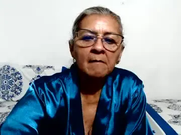 Candy_mature_  live sex cam