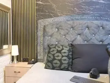 Charlotte__g  live sex cam