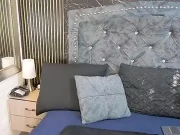 Charlotte__g  live sex cam