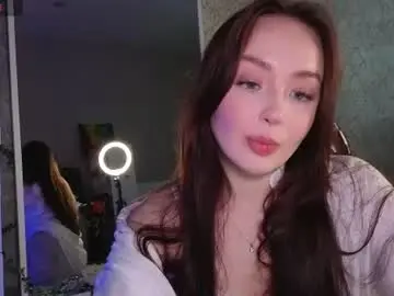 Elusive_mia  live sex cam
