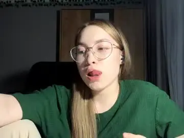 Kristimarth  live sex cam